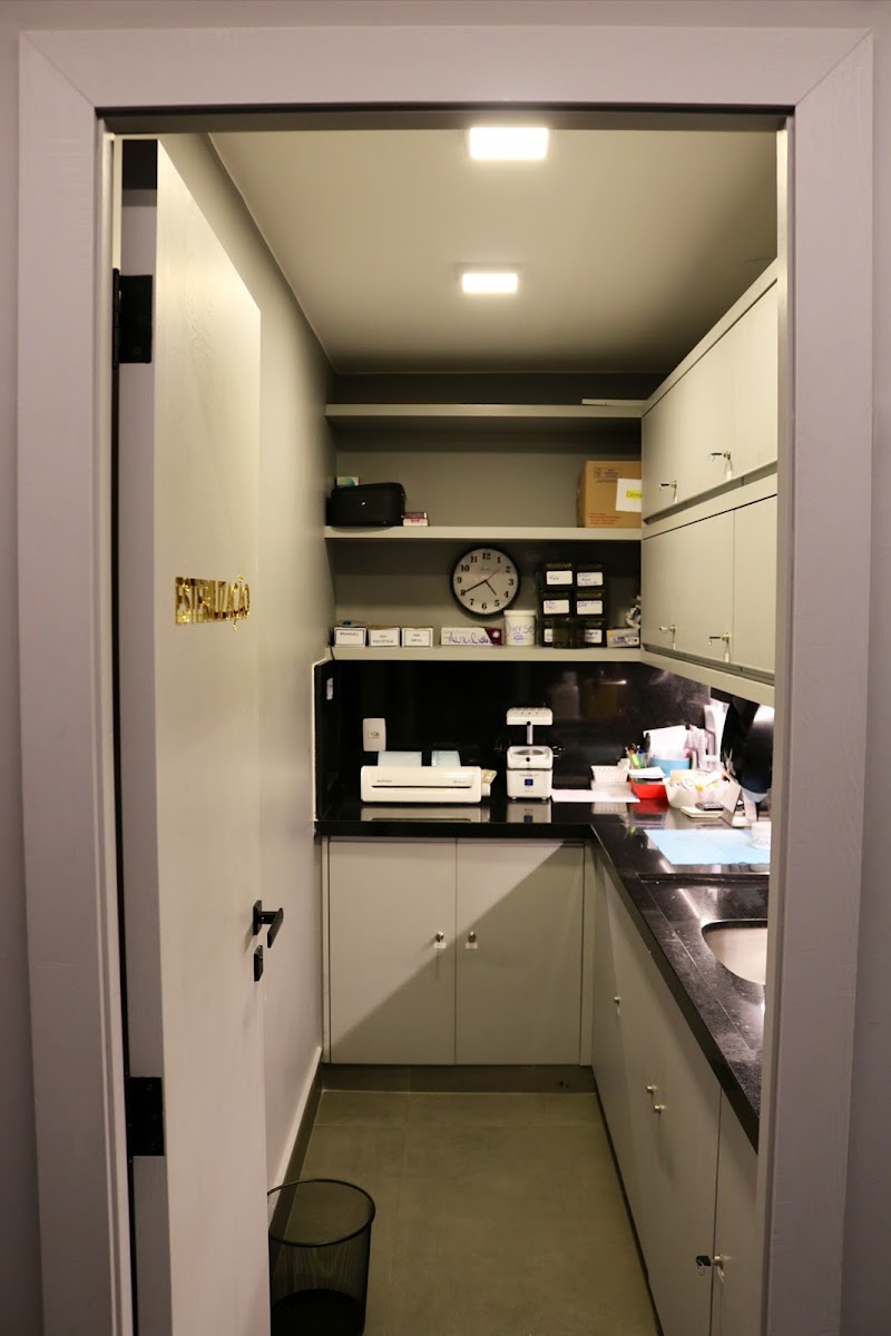 MALDI DENTISTA 24 Horas - foto 3