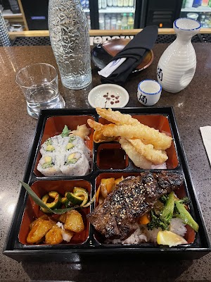 Domo Sushi Kitchen Bar photo 3