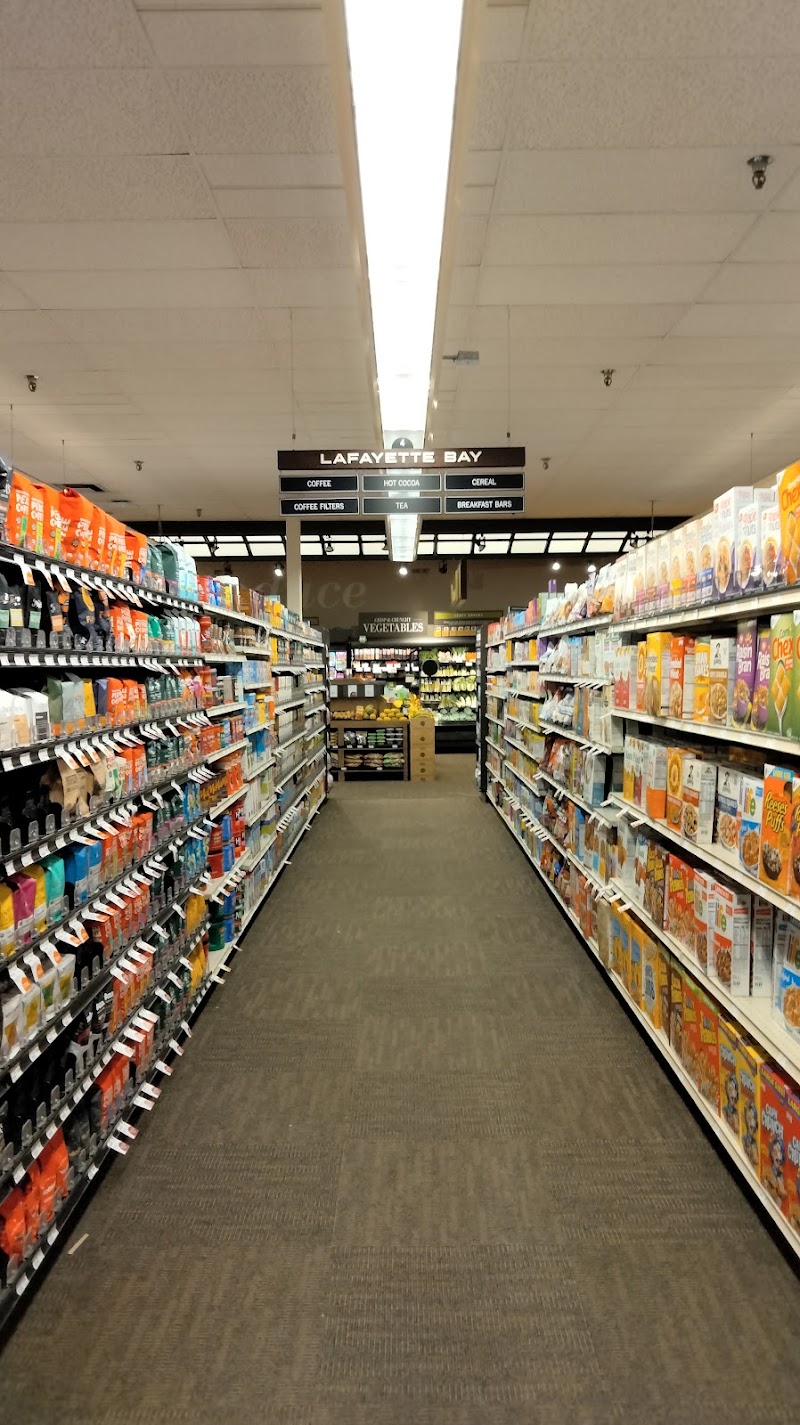 Lunds & Byerlys Navarre photo 4