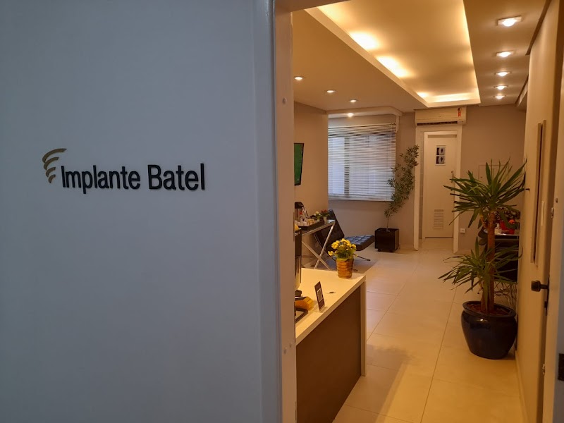 Implante Batel Odontologia - Dentista em Curitiba