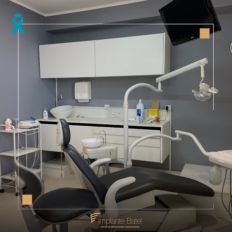 Implante Batel Odontologia - Dentista em Curitiba - foto 4