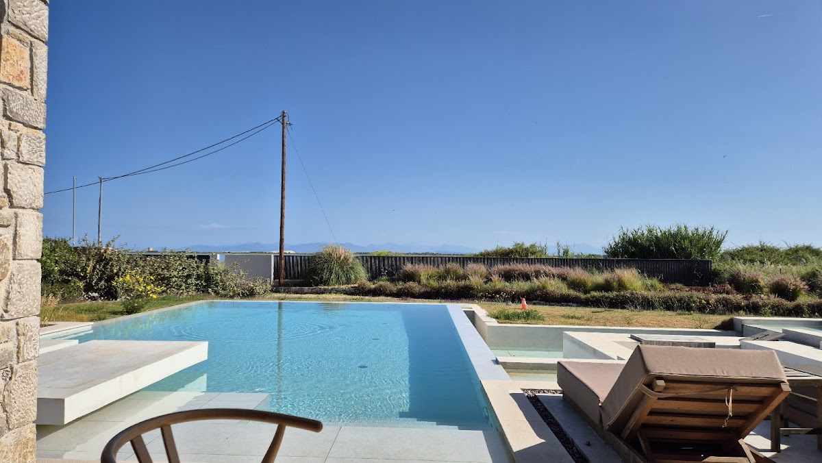Allure Retreat Villa — 4