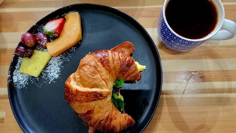 Bonjour Bakery & Café photo 2