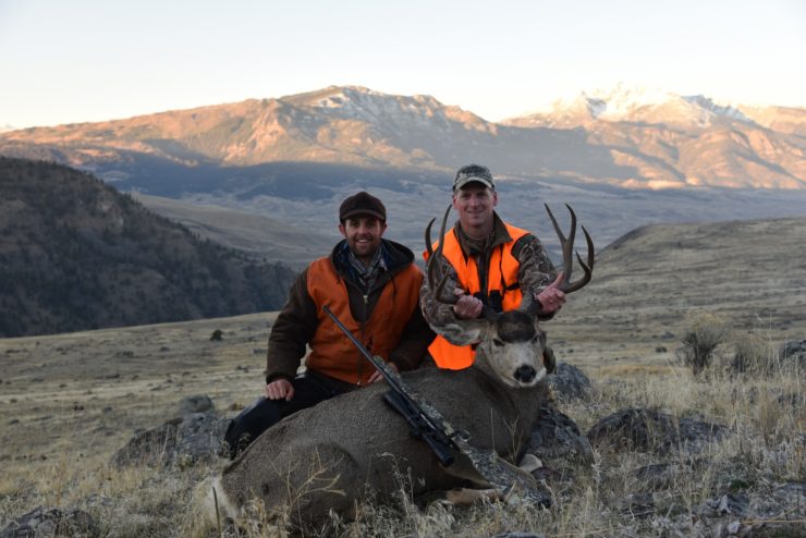 Hell’s A-Roarin’ Outfitters - Photo 5