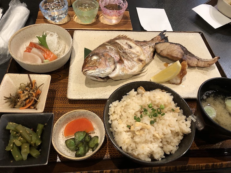 秋田地魚・大かまど飯 いさばや 写真3