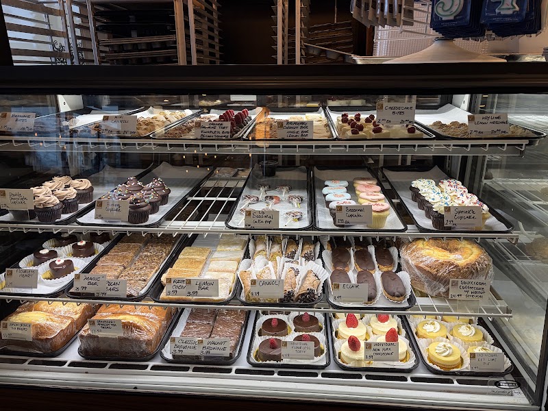 Ellen's Bakery & Cafe photo 3