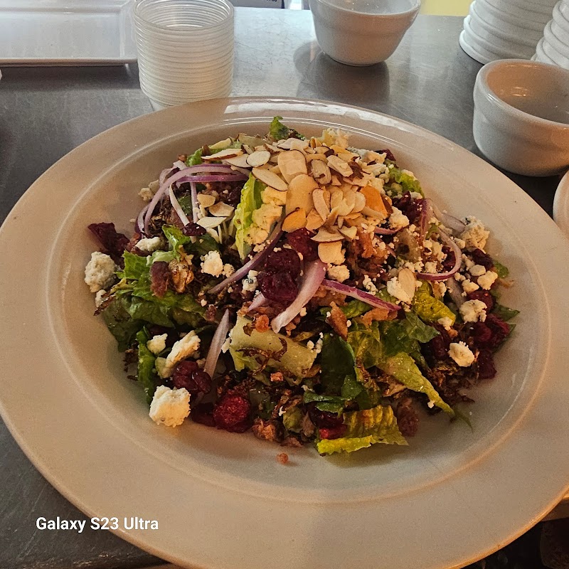 Ellen's Bakery & Cafe photo 4