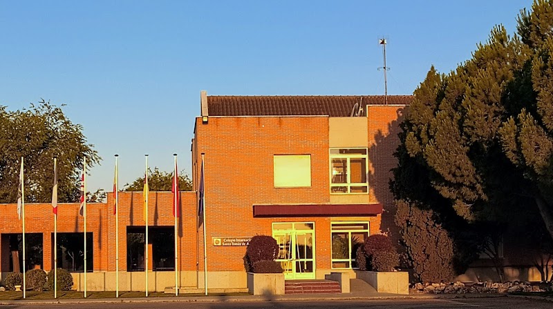 International College St. Tomás de Aquino