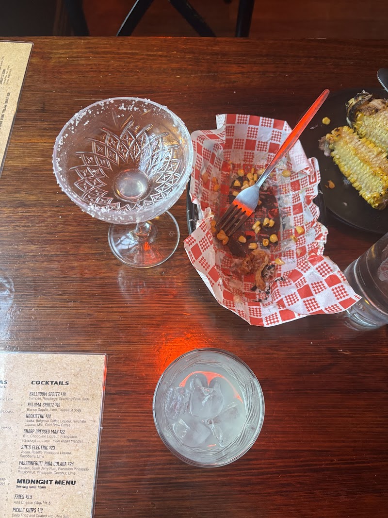 Grinners Dive Bar photo 5