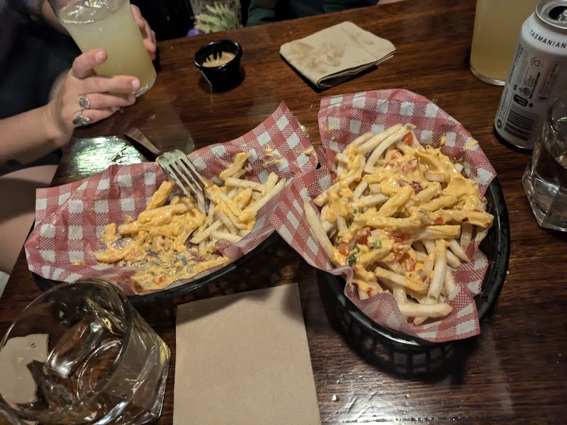 Grinners Dive Bar photo 10