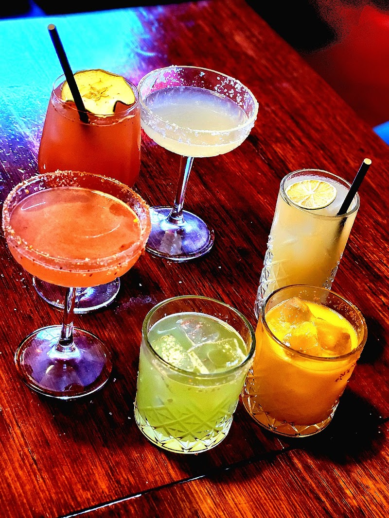 Grinners Dive Bar photo 4