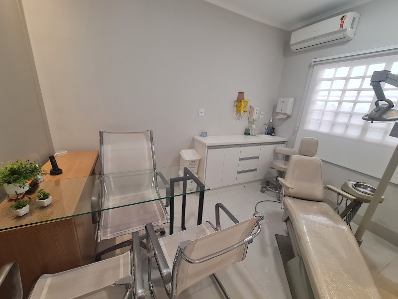 Guanabara Odontologia- Dra Ana Carolina Ribeiro - foto 5
