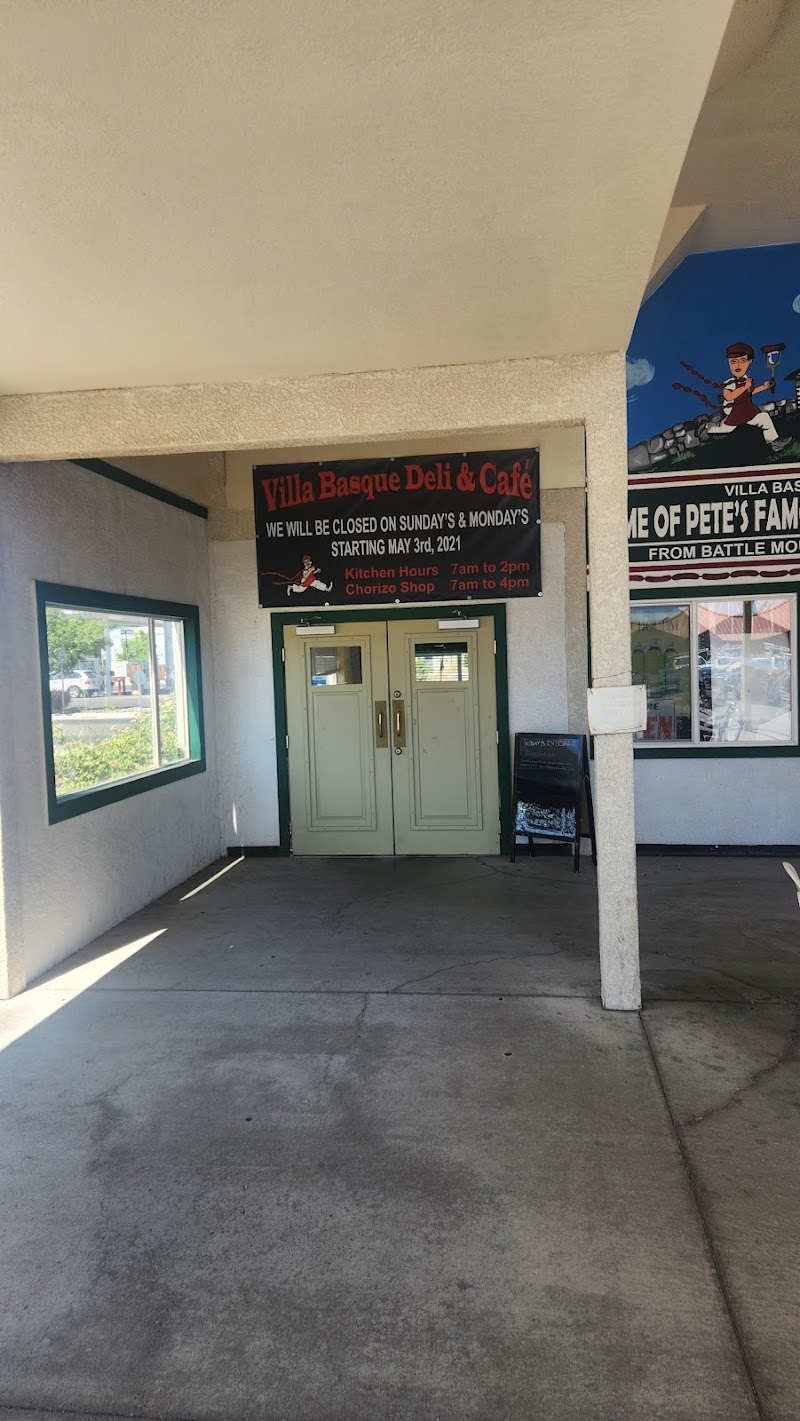 Villa Basque Café photo 3