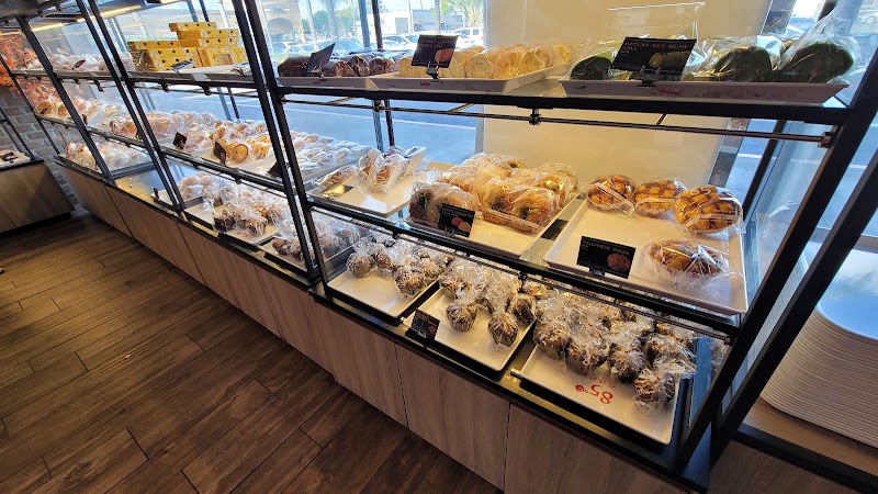 85°C Bakery Cafe - Garden Grove photo 1