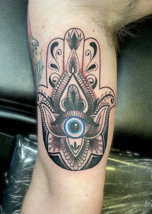 Stay True Tattoo Collective tattoo work — photo 2