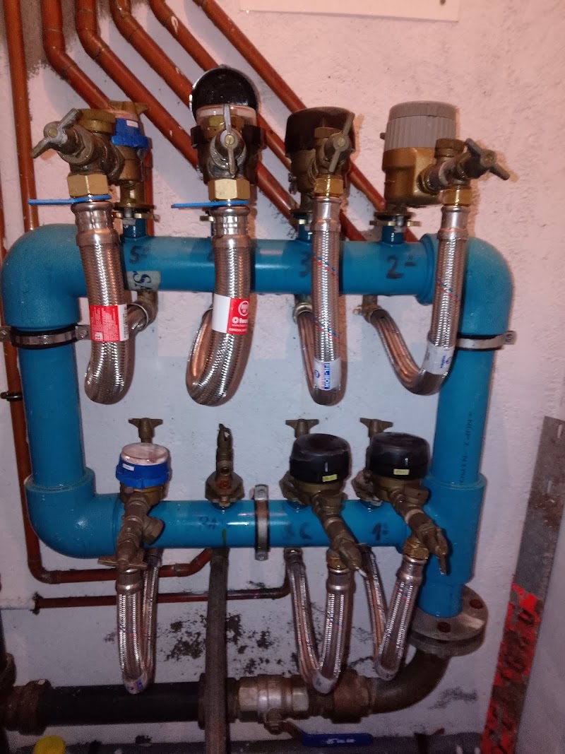 Fontanería Maxi photo 3