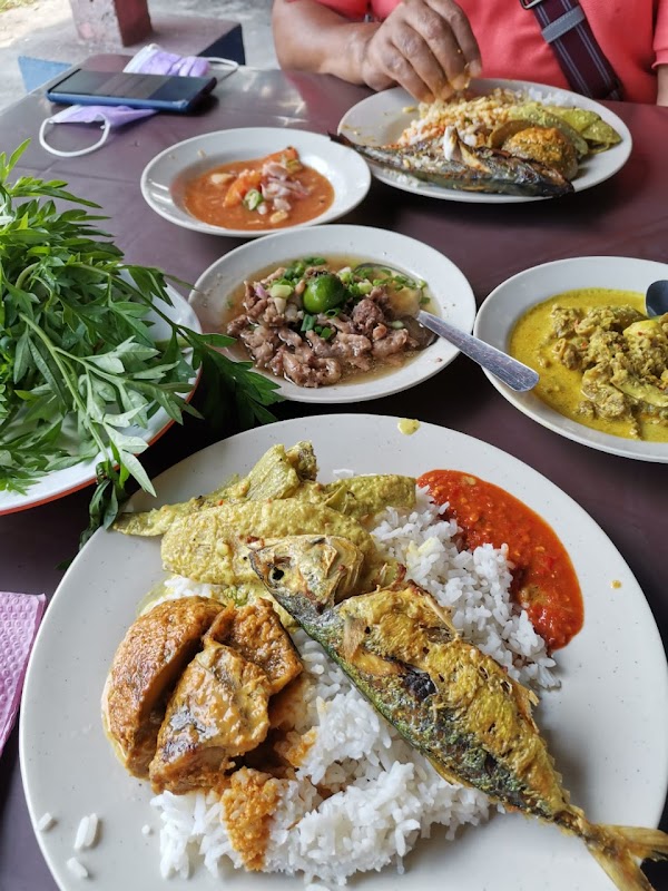 Warong Kak Yong - Photo 1