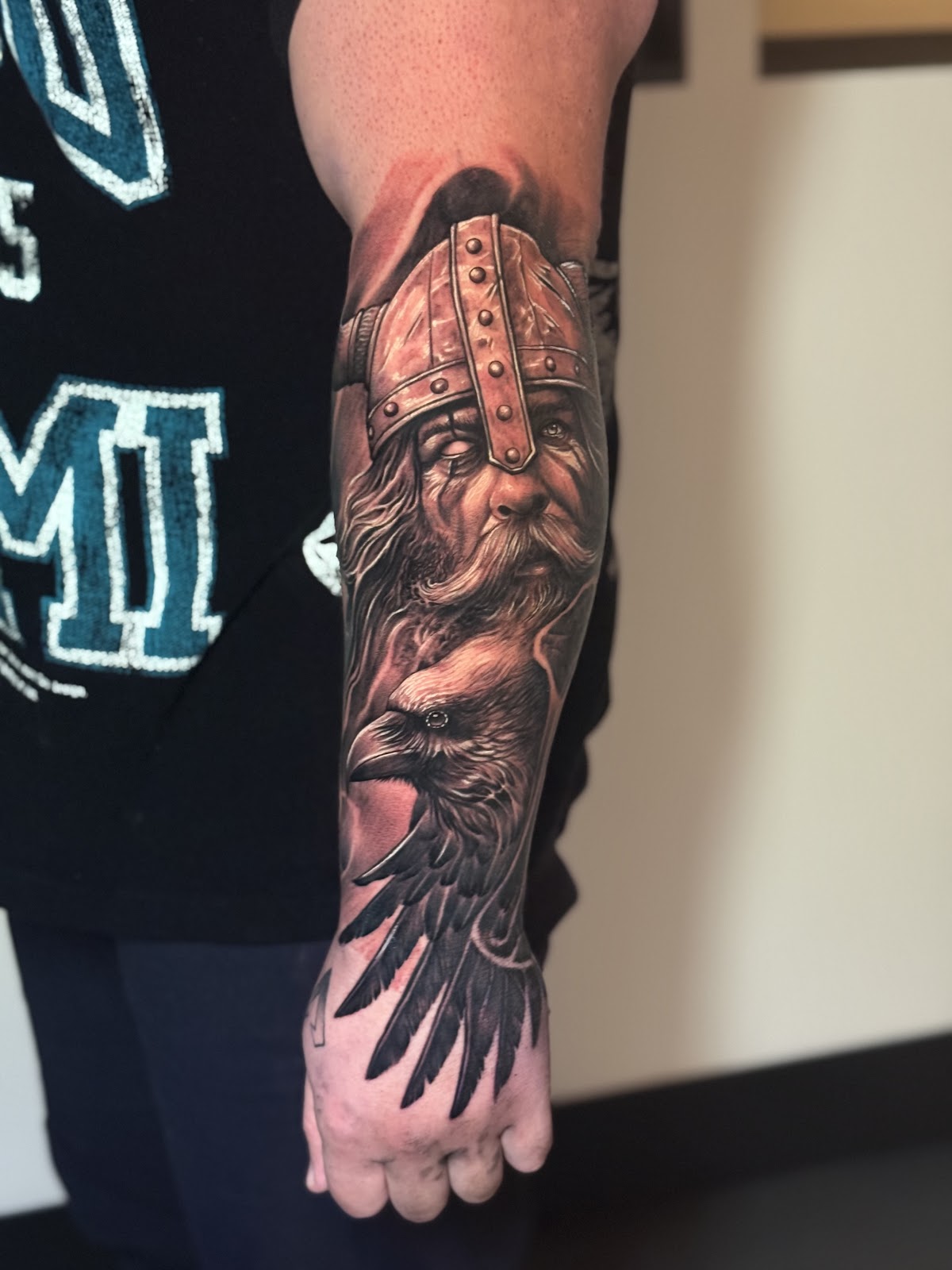 Venture Tattoo Studio Naperville tattoo work — photo 3