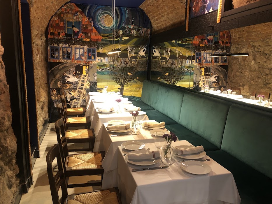 Restauracja Kapłony i Szczeżuje à la carte fotoğraf 1