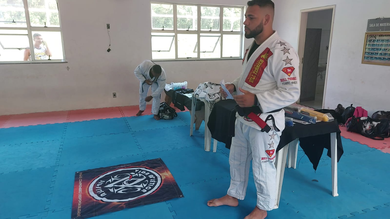 Jiu -Jitsu Iron Club
