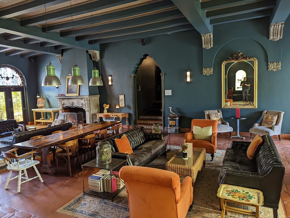Maison Twenty Seven, dog-friendly hotel, photo 3