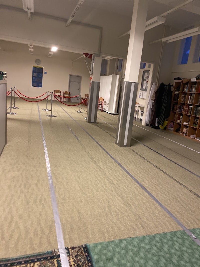 Masjid Al-Iman photo 3