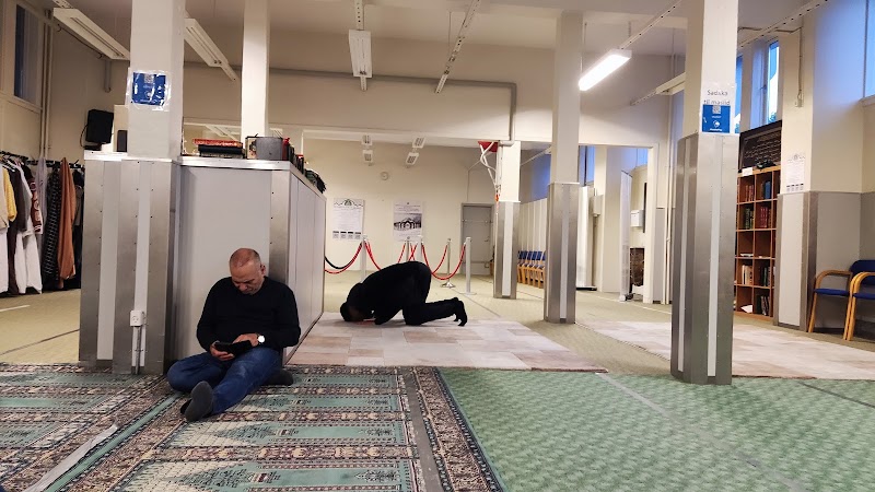 Masjid Al-Iman photo 2