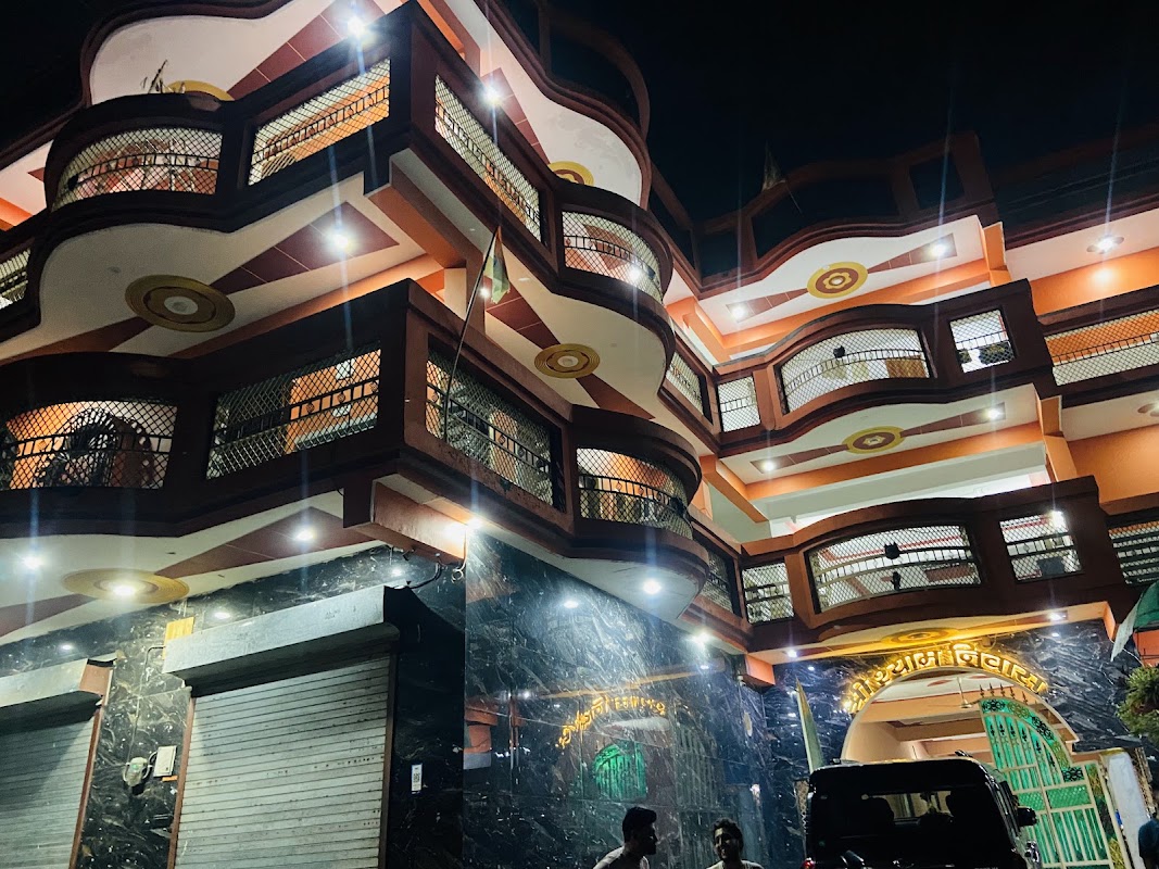 AMAN PG AND ROOMS