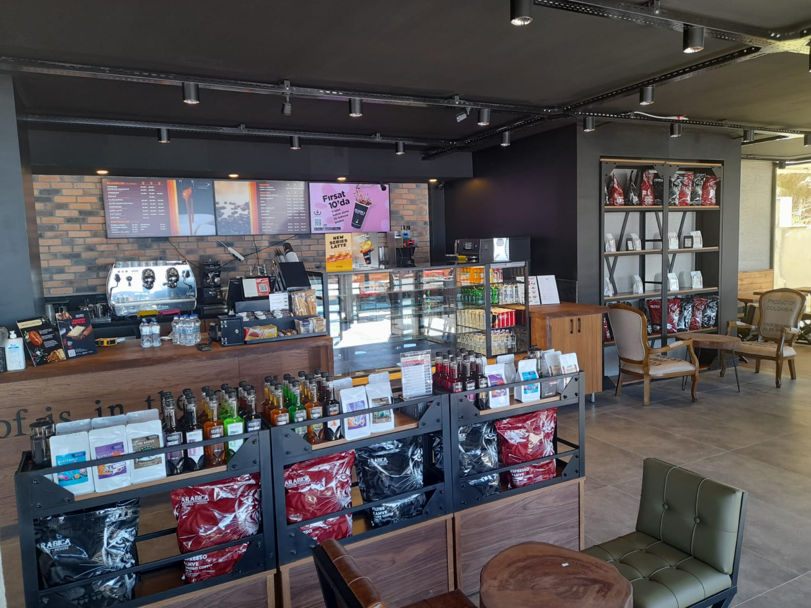 Arabica Coffee House mekanı