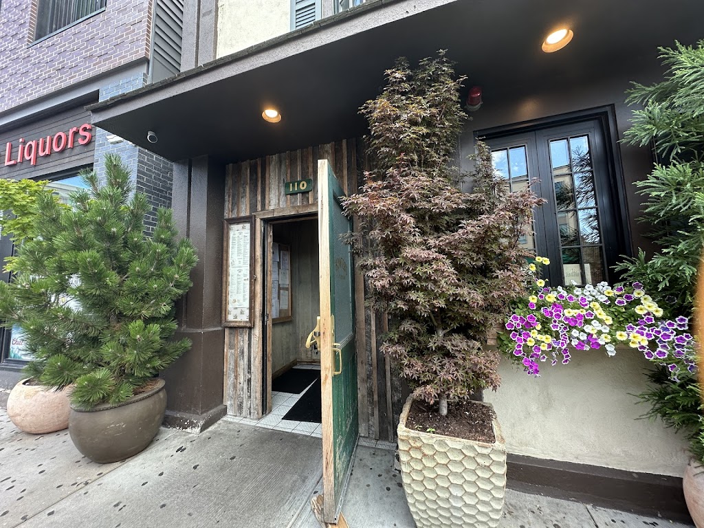 Hunter’s Kitchen and Bar