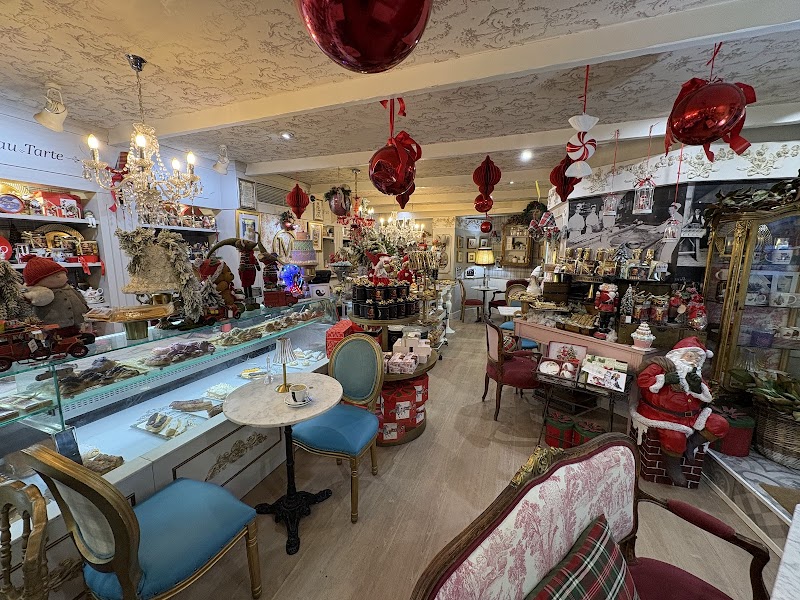 Delicatessen martinez photo 3