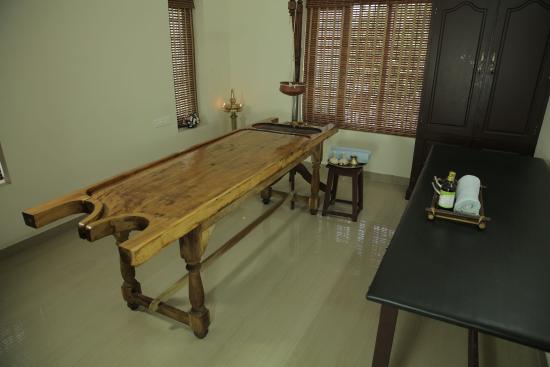 Ayur Hermitage Sivadha Ayurvedic Centre