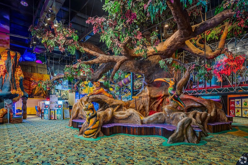 Makutu's Island — Amusement Center in Chandler