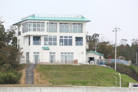海游の宿はくさん