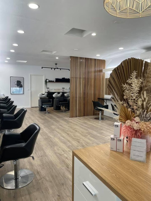 Headrush Hair photo 1