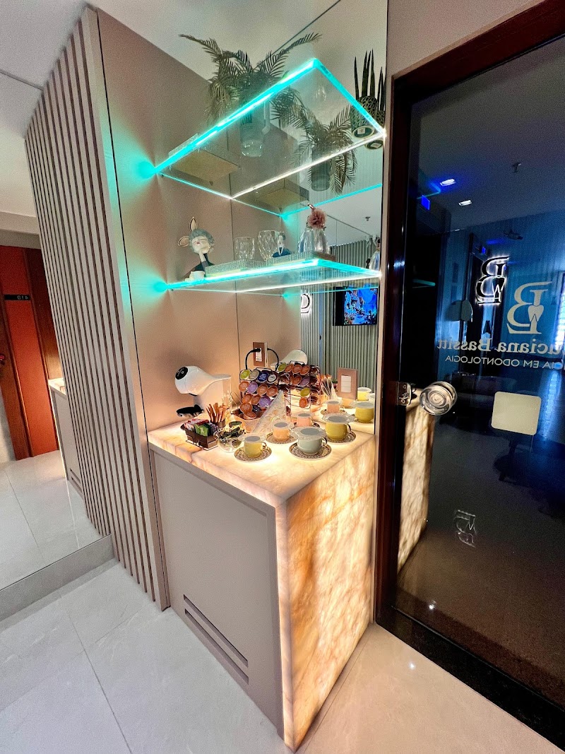 Dra. Luciana Bassitt - Cirurgiã Dentista e Estética Orofacial - foto 5