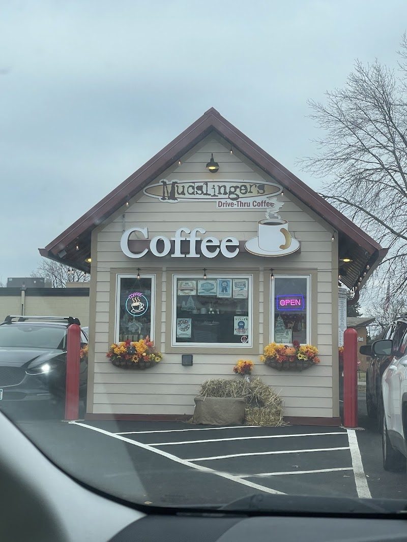 Mudslingers Drive-Thru Coffee photo 3