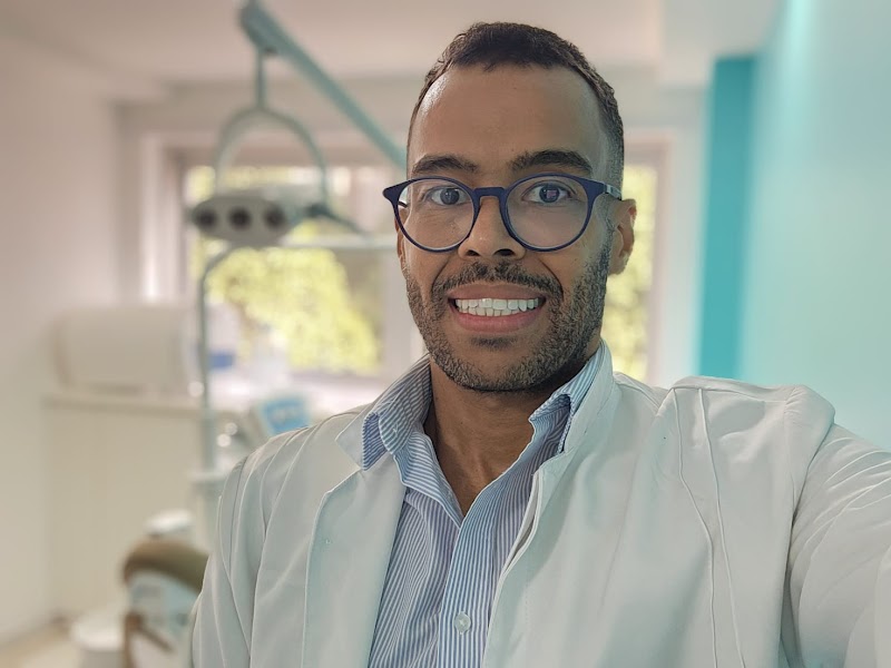 Jadimar Dentista – Clareamento e Ortodontia no Centro do Rio