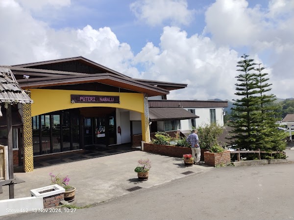 Puteri Nabalu - Photo 1