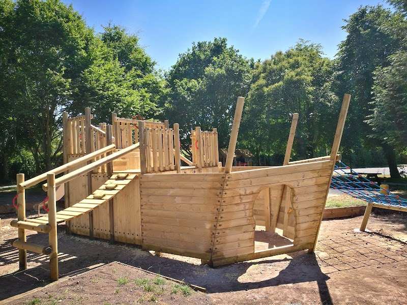 Thackeray Forest Park