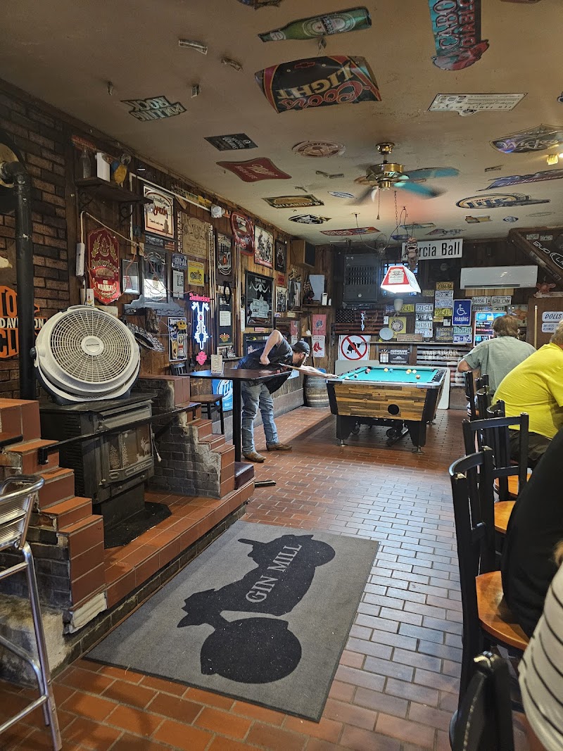 Gin Mill photo 3