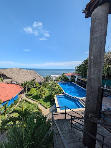 Kayu Resort & Restaurant