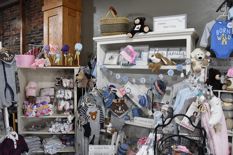 Fiber Heart Yarn & Gifts photo 4