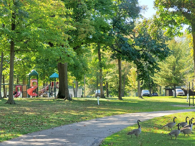 Pinery Park photo 2