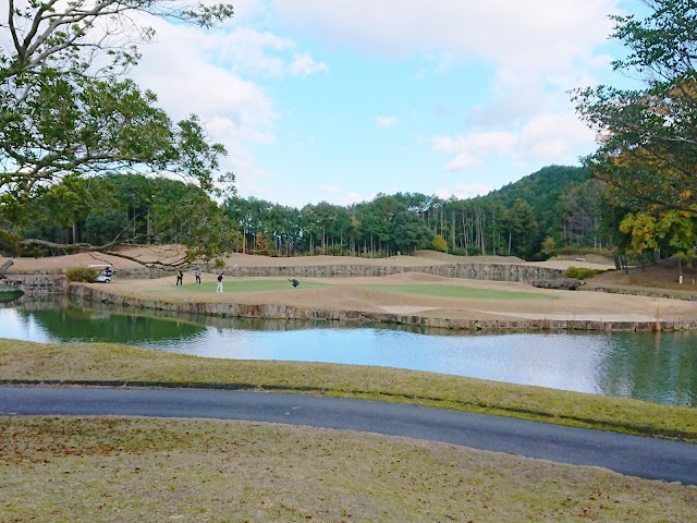 The Third Place Country Club - Photo 5