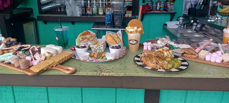 Cafe 912 By The Espresso Base + Lil Mint Trailer photo 4