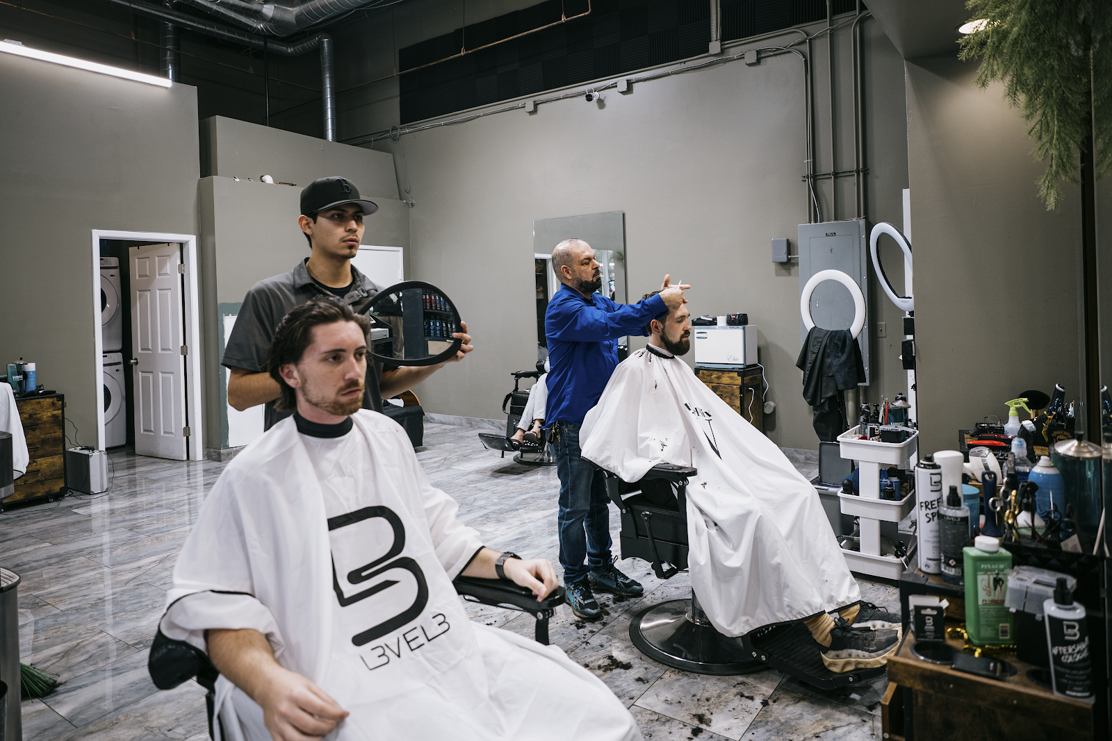 Hairflix Barbershop by Vodi photo 3