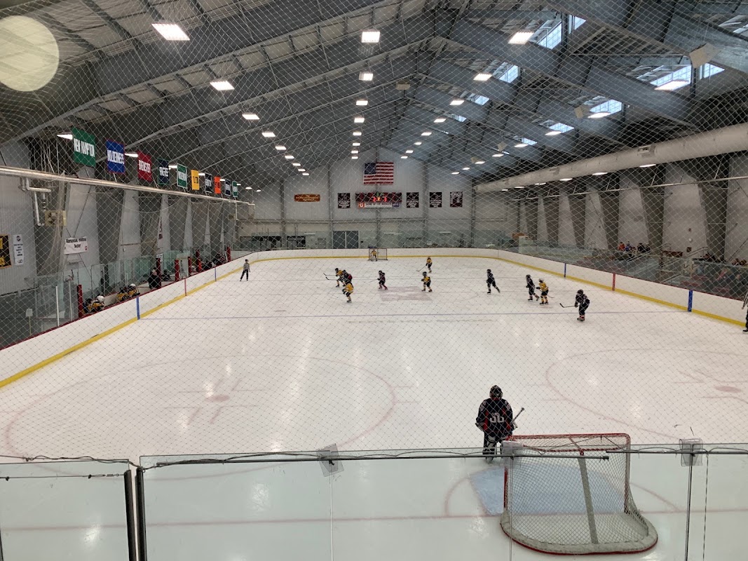 Harold and Ted Alfond Athletics Kent's Hill exterior — Readfield, United States
