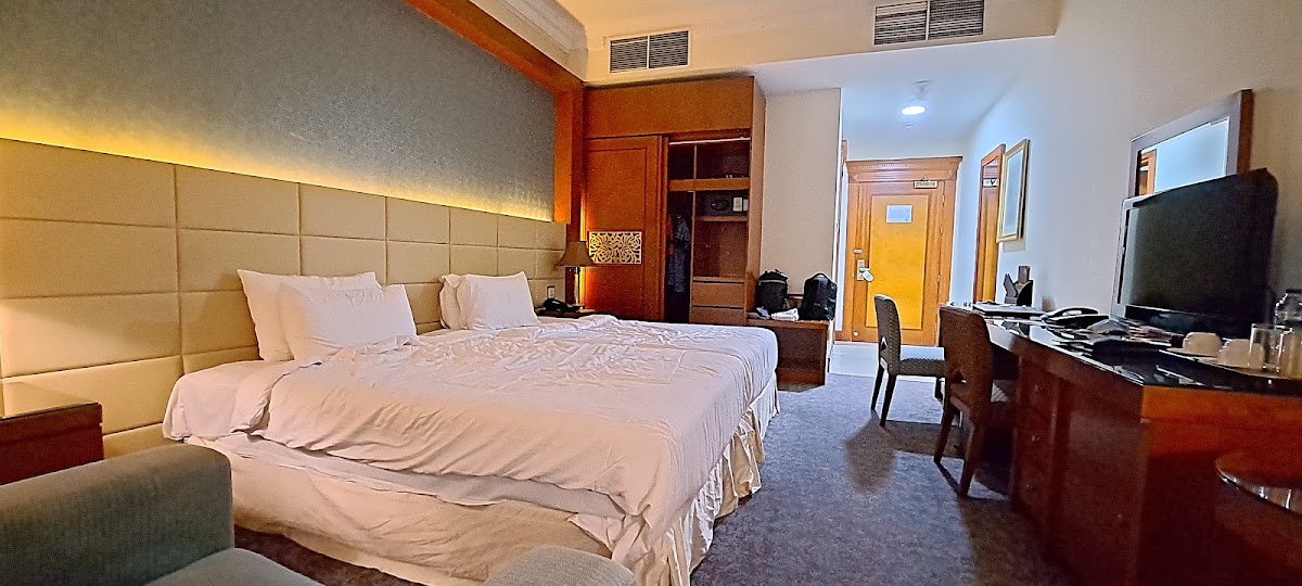 Grand Excelsior Hotel Al Barsha 2