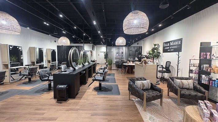 Elle Marie Hair Studio - Lynnwood